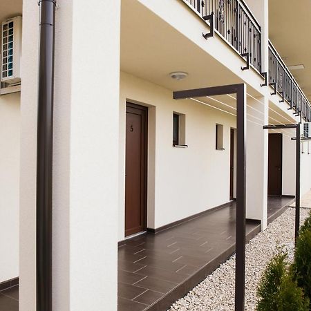 Jazmin Apartmany Velky Meder Exterior photo