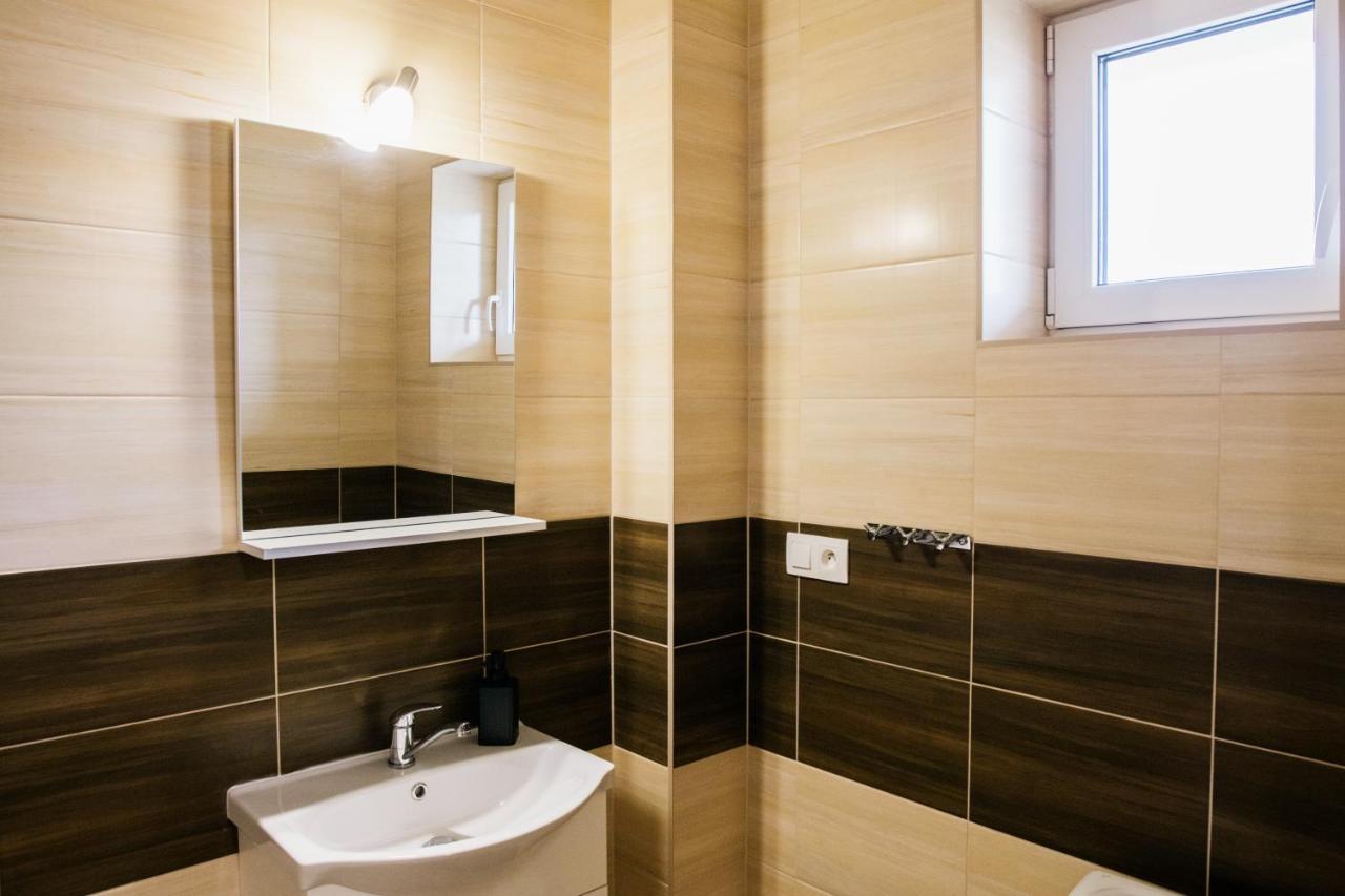 Jazmin Apartmany Velky Meder Exterior photo