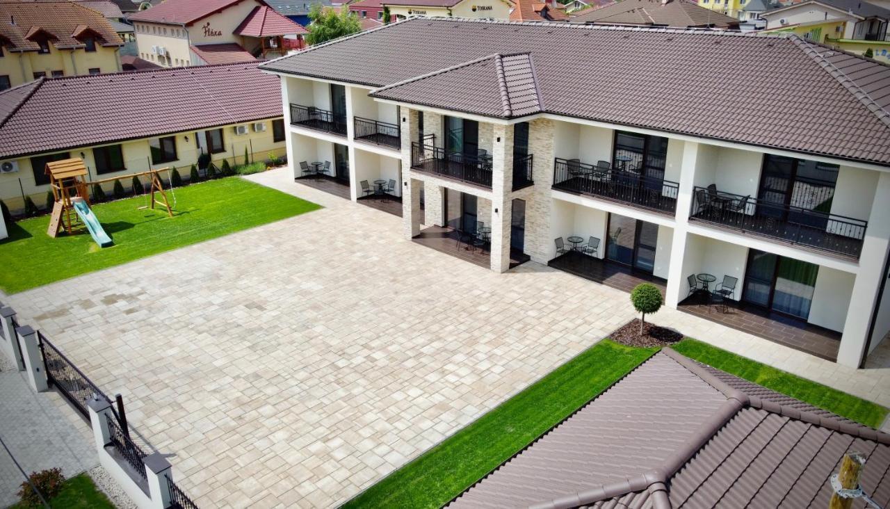 Jazmin Apartmany Velky Meder Exterior photo