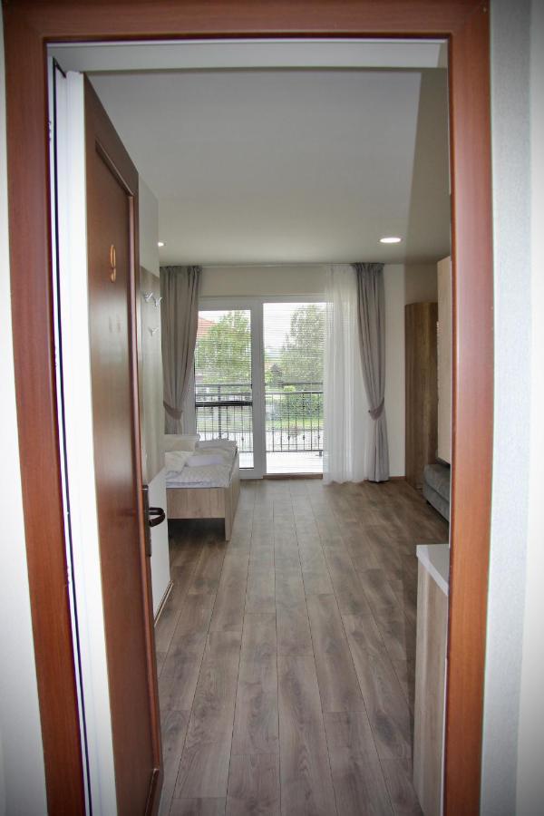 Jazmin Apartmany Velky Meder Exterior photo