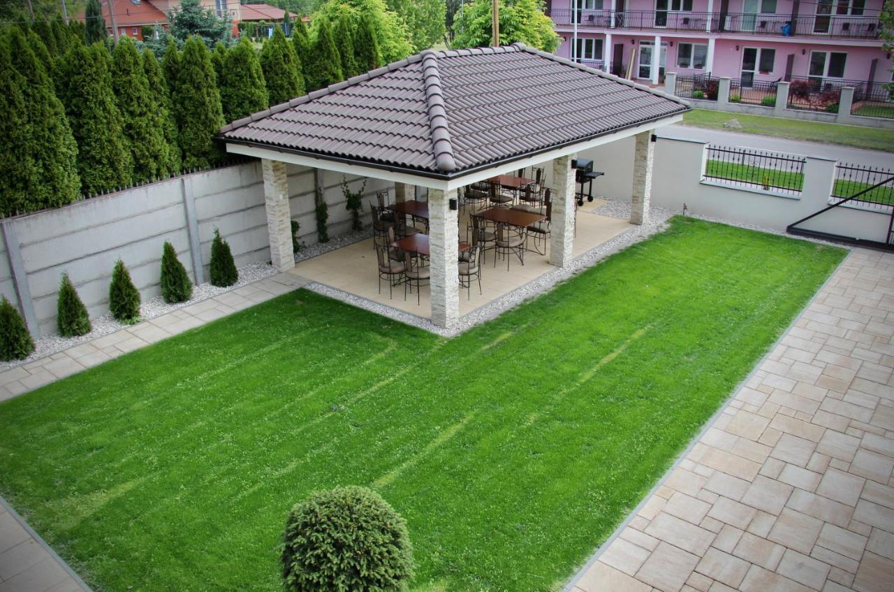 Jazmin Apartmany Velky Meder Exterior photo